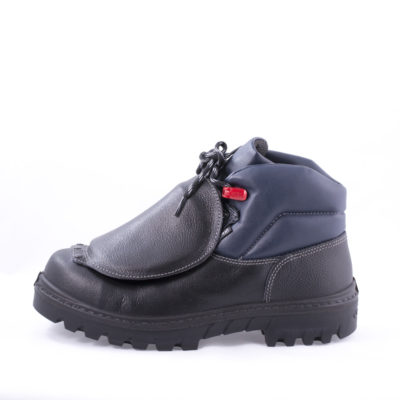 Black shoe with lacing- Style TS 3082 - Image 3